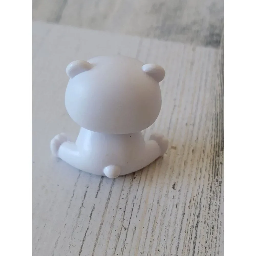 Mini white Arctic polar bear animal zoo pet‎ doll accessory toy figure